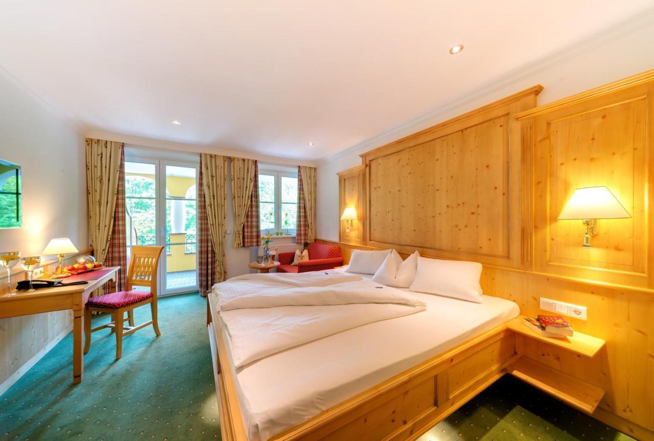 Hotel Fischerwirt Natur Waldspa Faistenau Buitenkant foto