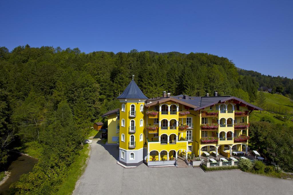 Hotel Fischerwirt Natur Waldspa Faistenau Buitenkant foto
